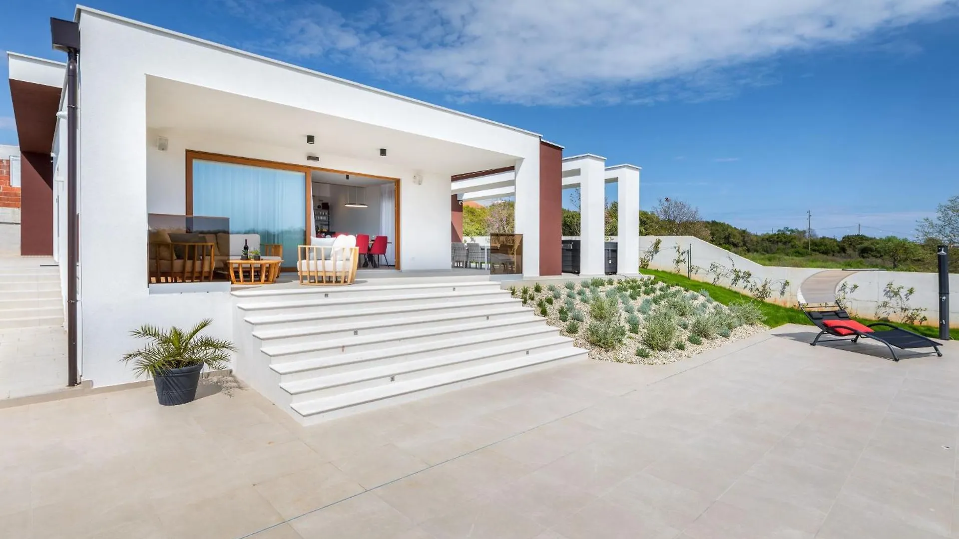 Strandnahe Villa Grofica Mit Whirlpool Und Grill Pula 0*,  Croatia
